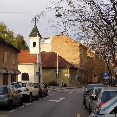 Tiny Cozy Accommodation Zagreb Luaran gambar